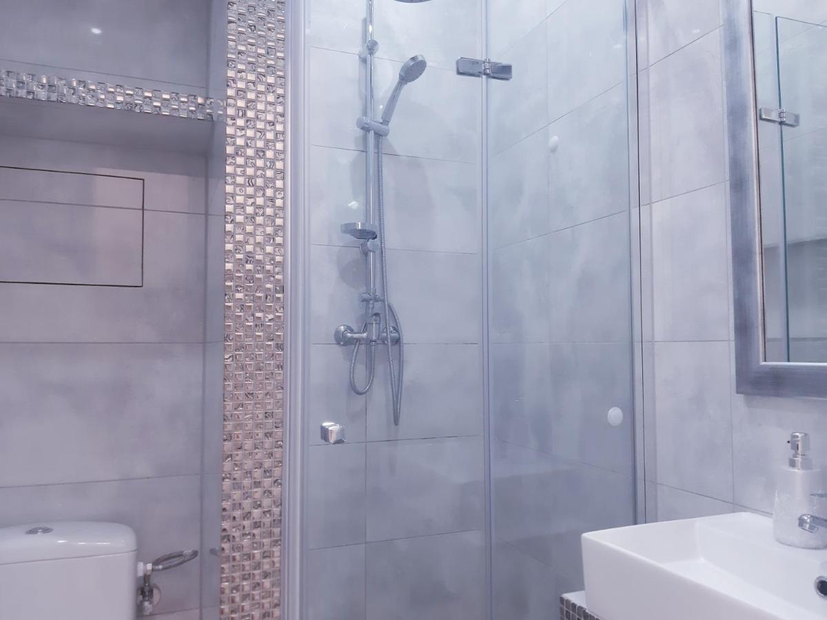 Na Grobli 20 Apartament Z Ogrodkiem Вроцлав Экстерьер фото