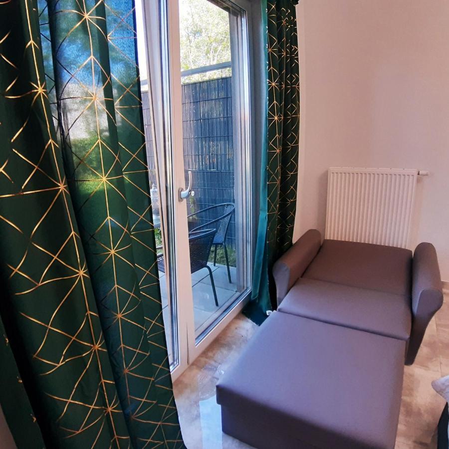 Na Grobli 20 Apartament Z Ogrodkiem Вроцлав Экстерьер фото