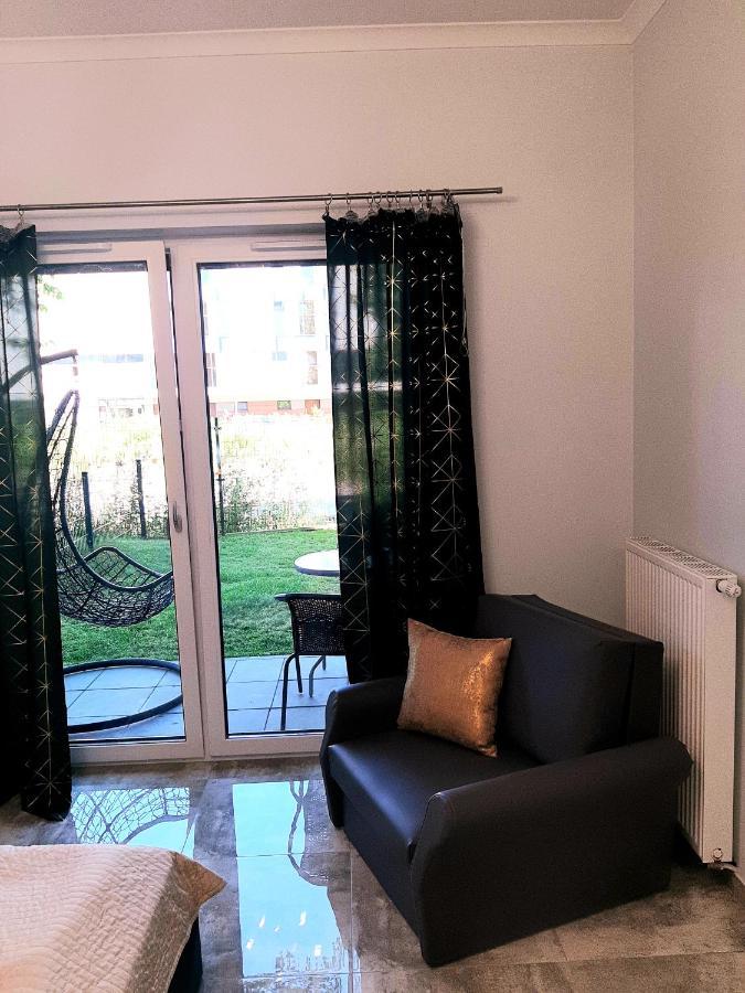 Na Grobli 20 Apartament Z Ogrodkiem Вроцлав Экстерьер фото