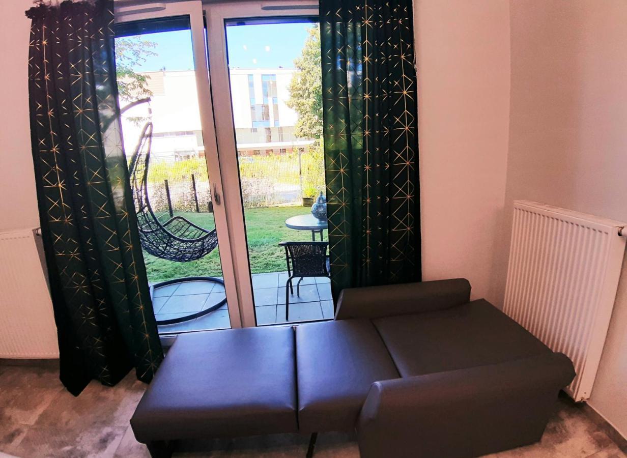 Na Grobli 20 Apartament Z Ogrodkiem Вроцлав Экстерьер фото