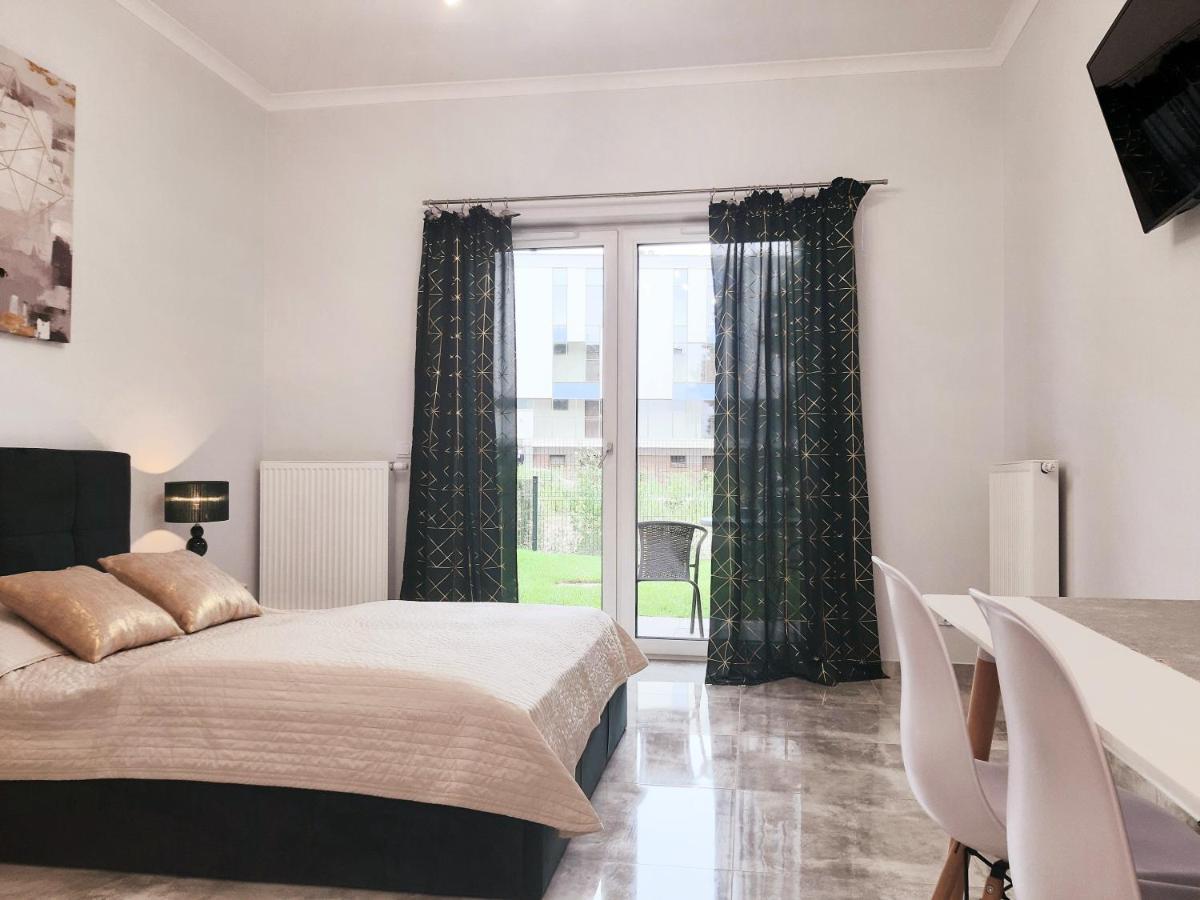 Na Grobli 20 Apartament Z Ogrodkiem Вроцлав Экстерьер фото